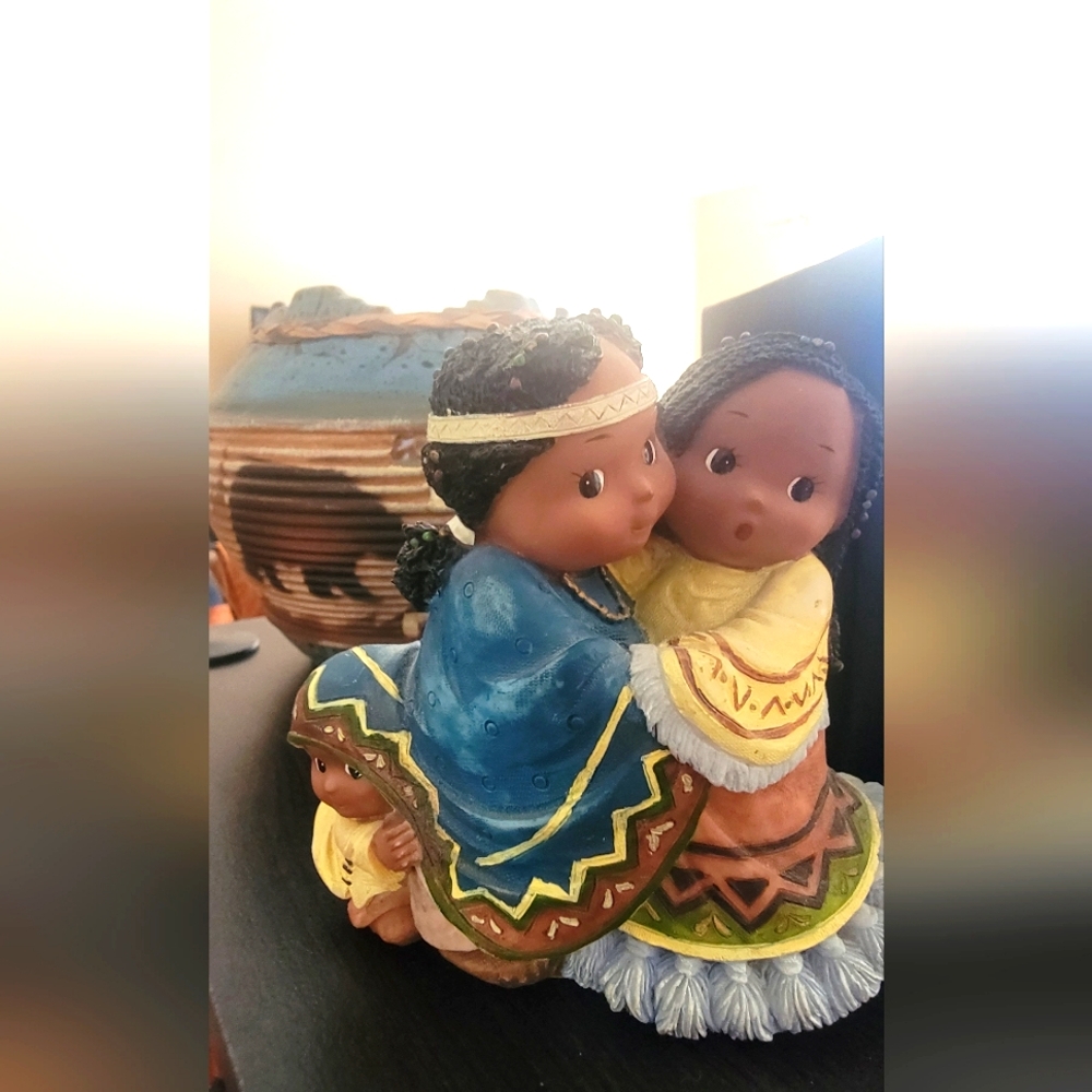 Native American Sculpture-Kids - Picture 1 of 2